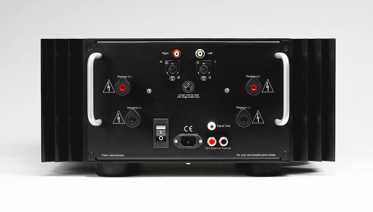 Pass Labs X250.8
